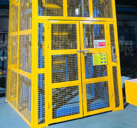 伊州货梯可以安装在室外吗